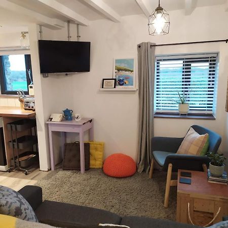 Milking Shed Cottage Narberth Esterno foto